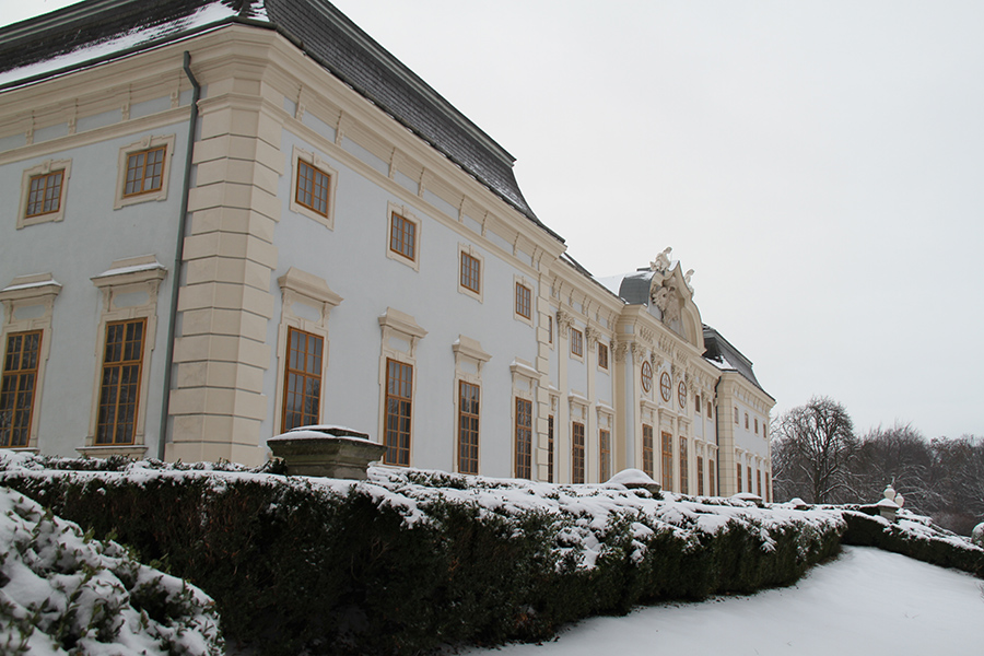 Schloss Halbturn im Winter